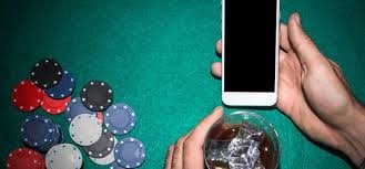 Aplikasi mpo35 berjalan lancar pada perangkat smartphone dengan tampilan modern
